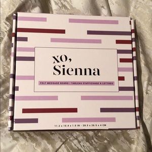 XO Sienna Felt Board